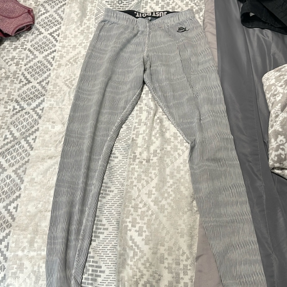 Nike Size S leggings
